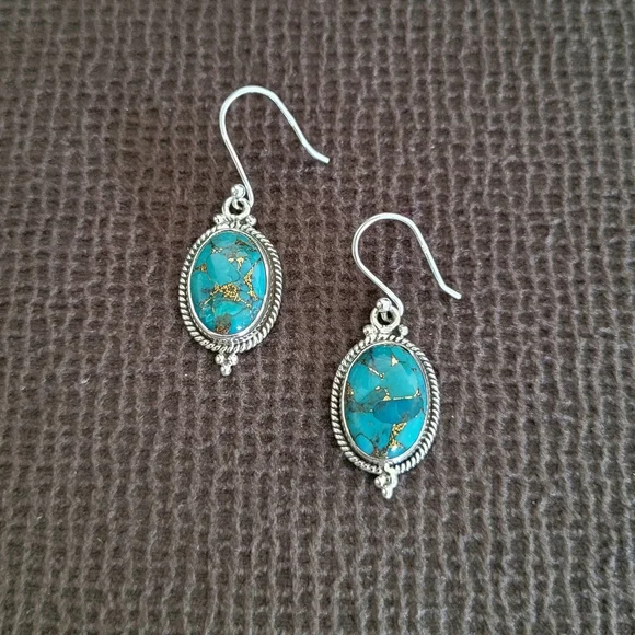 Shivam Oval Shaped Turquoise With Gold💛 Veins Earrings